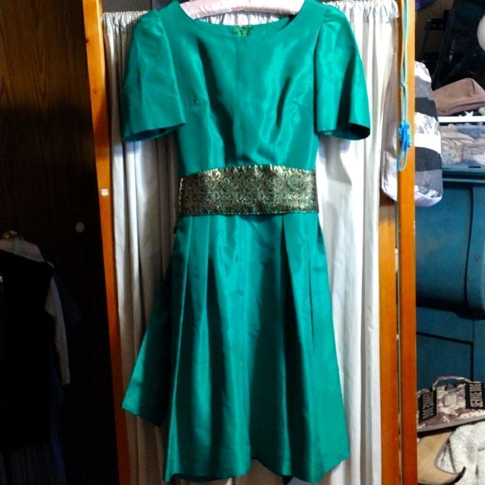 Vintage handmade tafita dress and belt